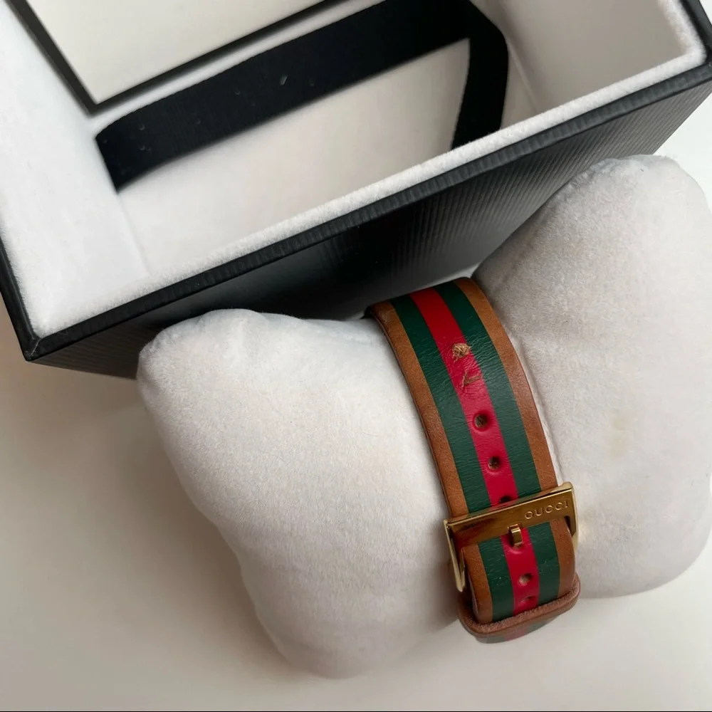 Gucci G-Timeless Quartz Brown Dial with Stripe Motif Unisex Watch - Picture 4 of 6